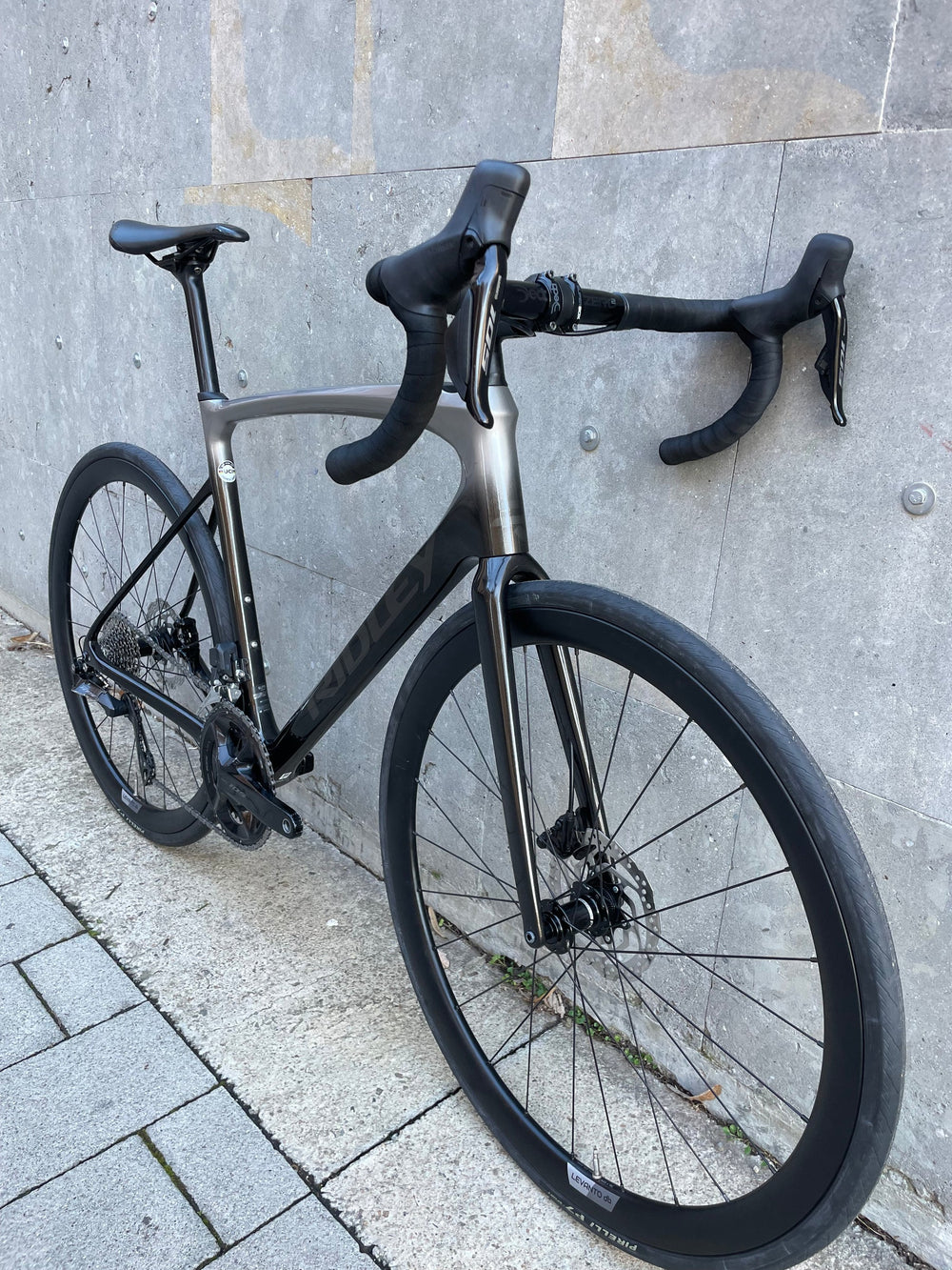 Ridley Fenix SLiC Disc (Shimano 105 Di2) M/56