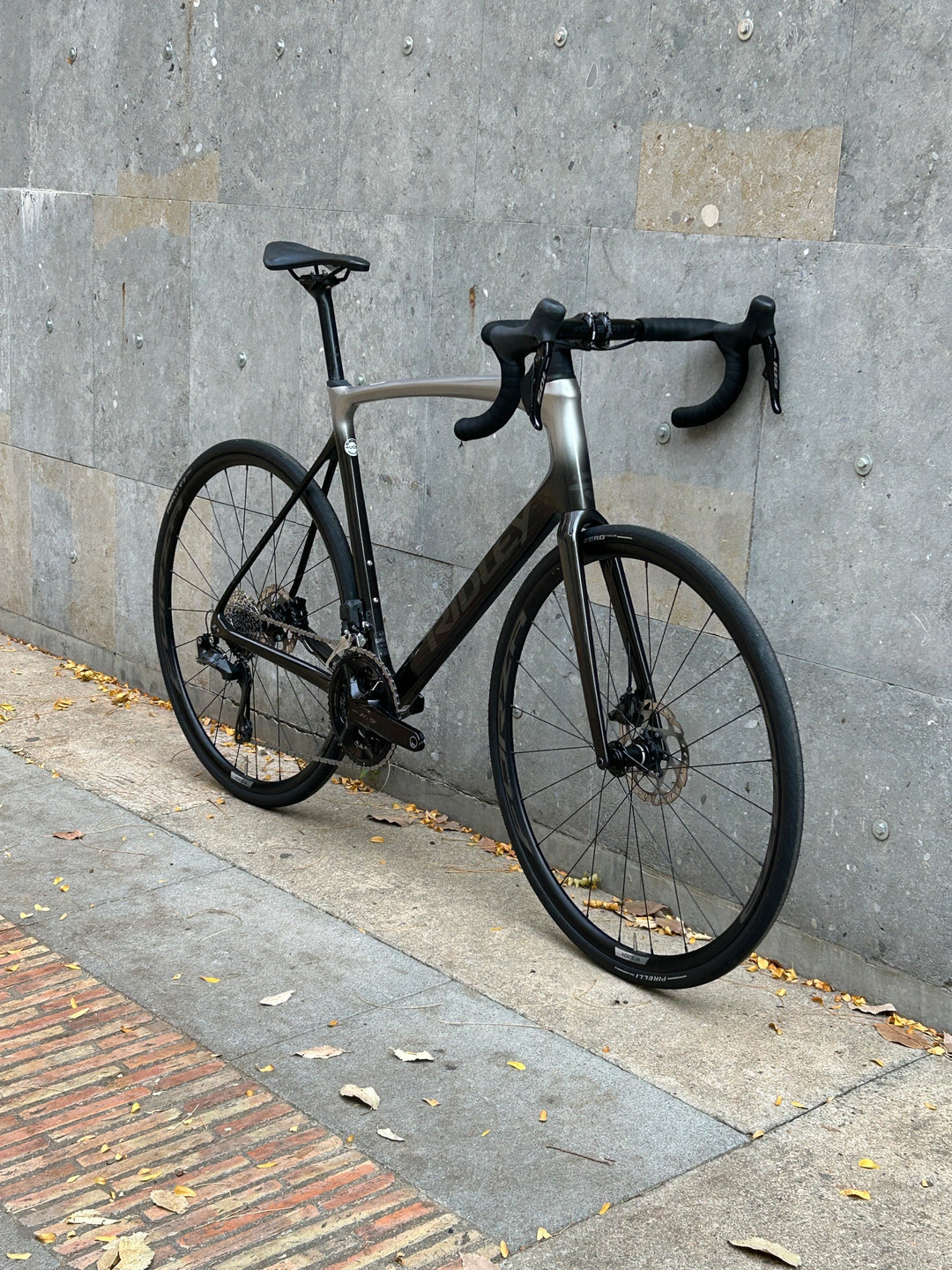 Ridley Fenix SLiC Disc (Shimano 105 Di2) L/60