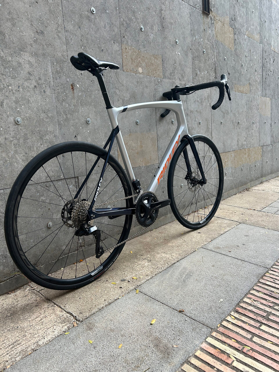 Ridley Fenix SLiC (Shimano 105 Di2) Str. XL - 2023